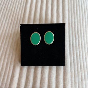 Vintage Emerald and Gold Oval Earrings
